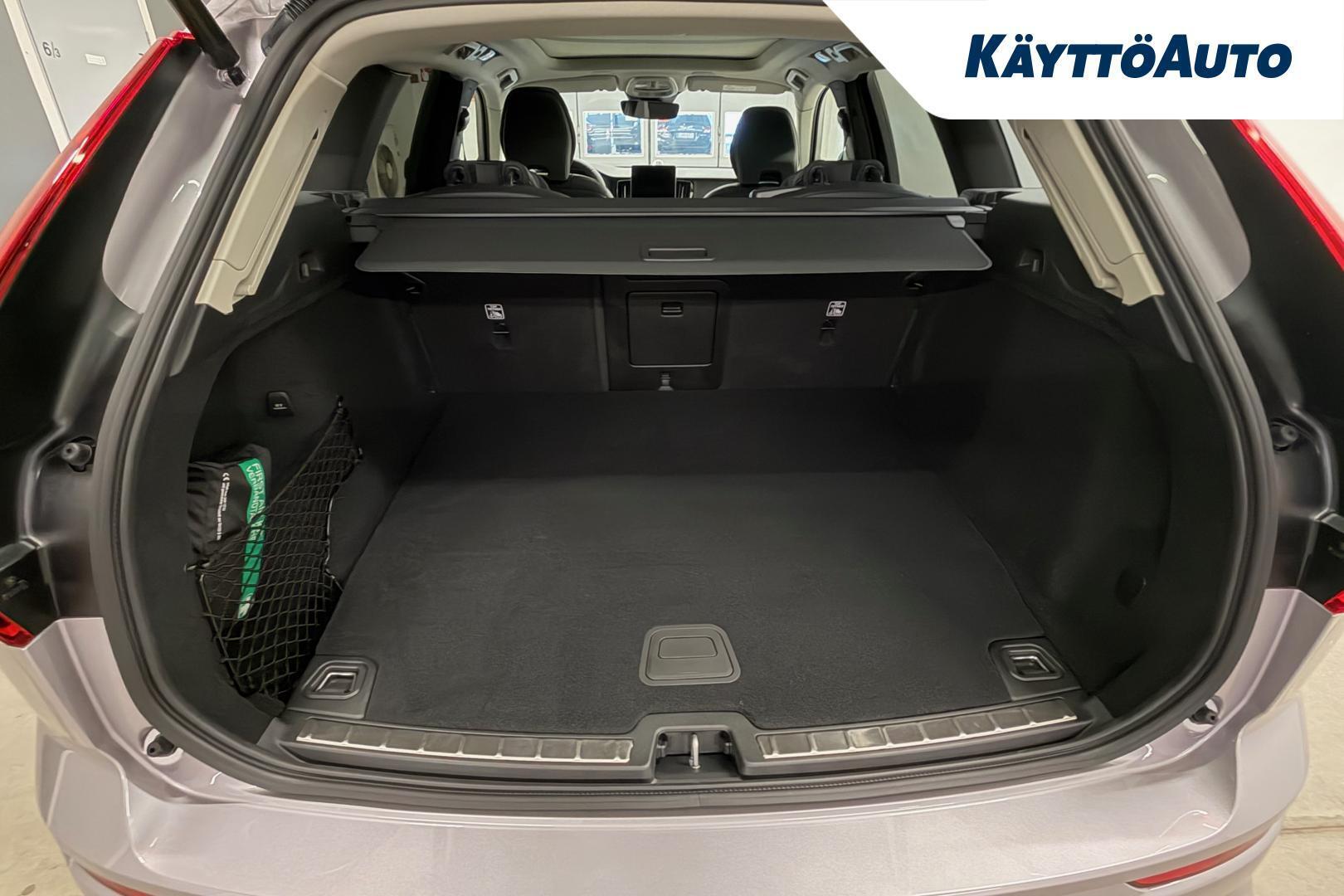 VOLVO XC60 2027