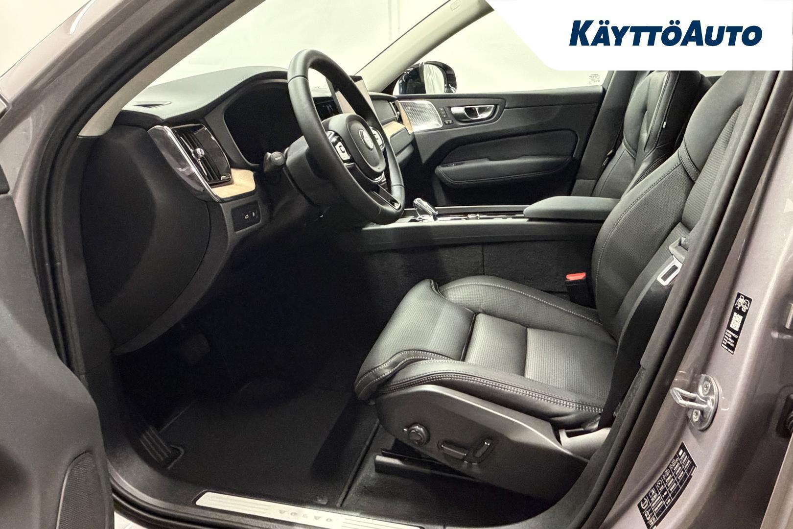 VOLVO XC60 2027
