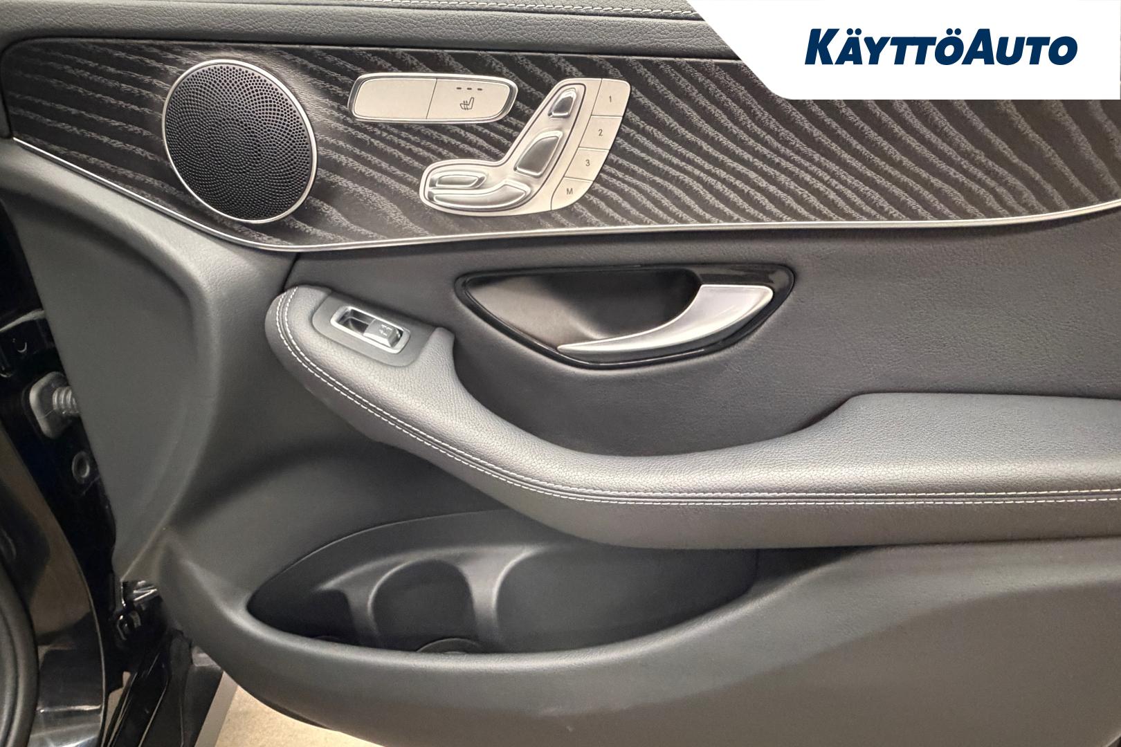 MERCEDES-BENZ GLC 2021