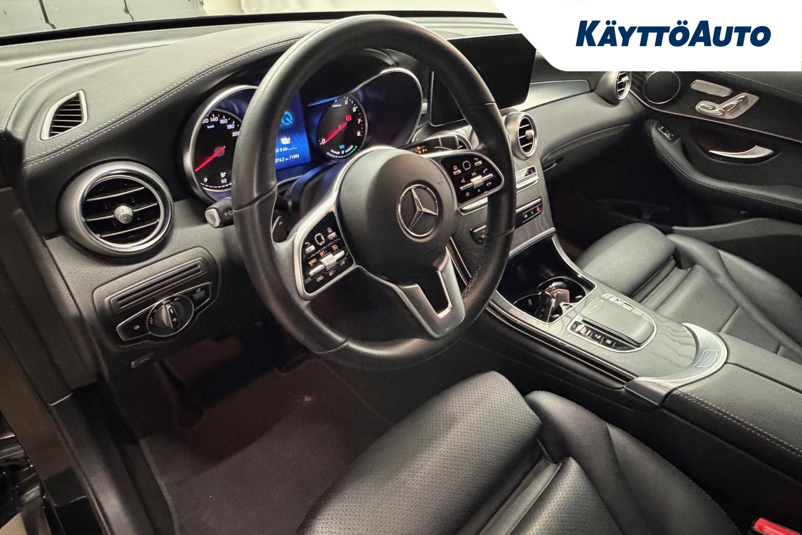 MERCEDES-BENZ GLC 2021