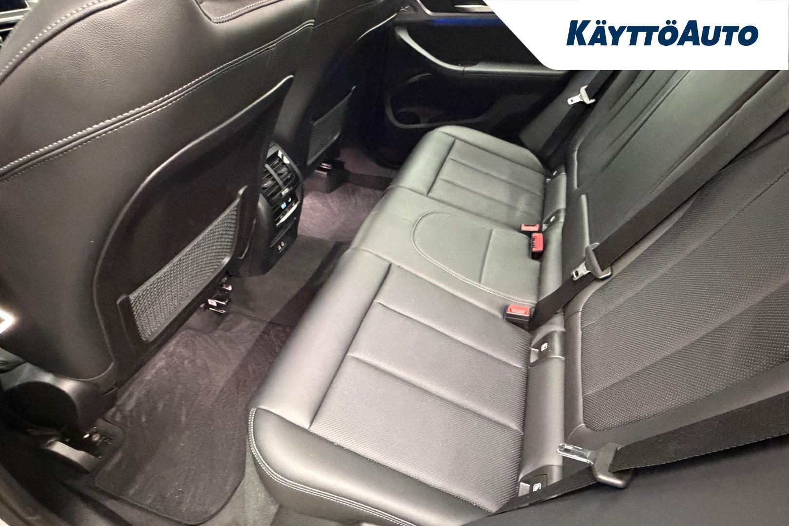 BMW X3 2021