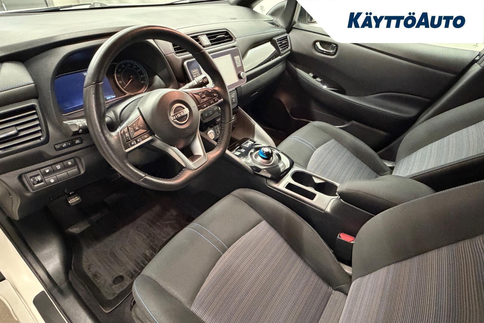 NISSAN Leaf 10