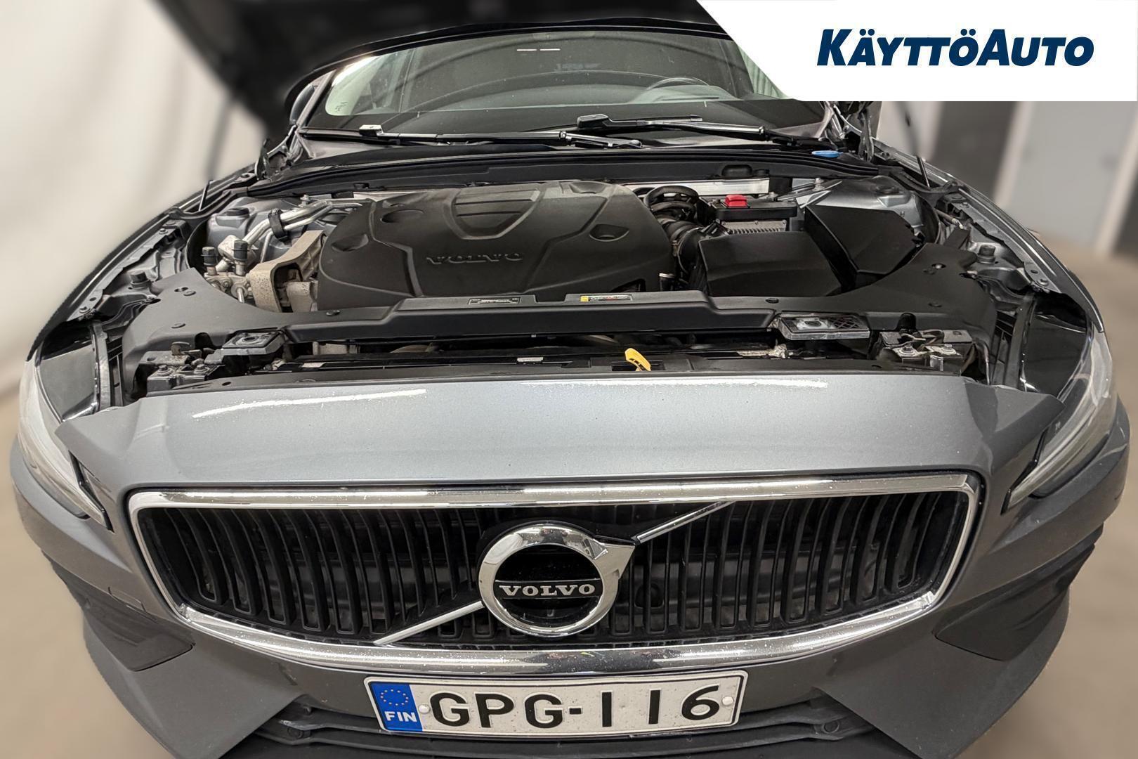 VOLVO V60 26