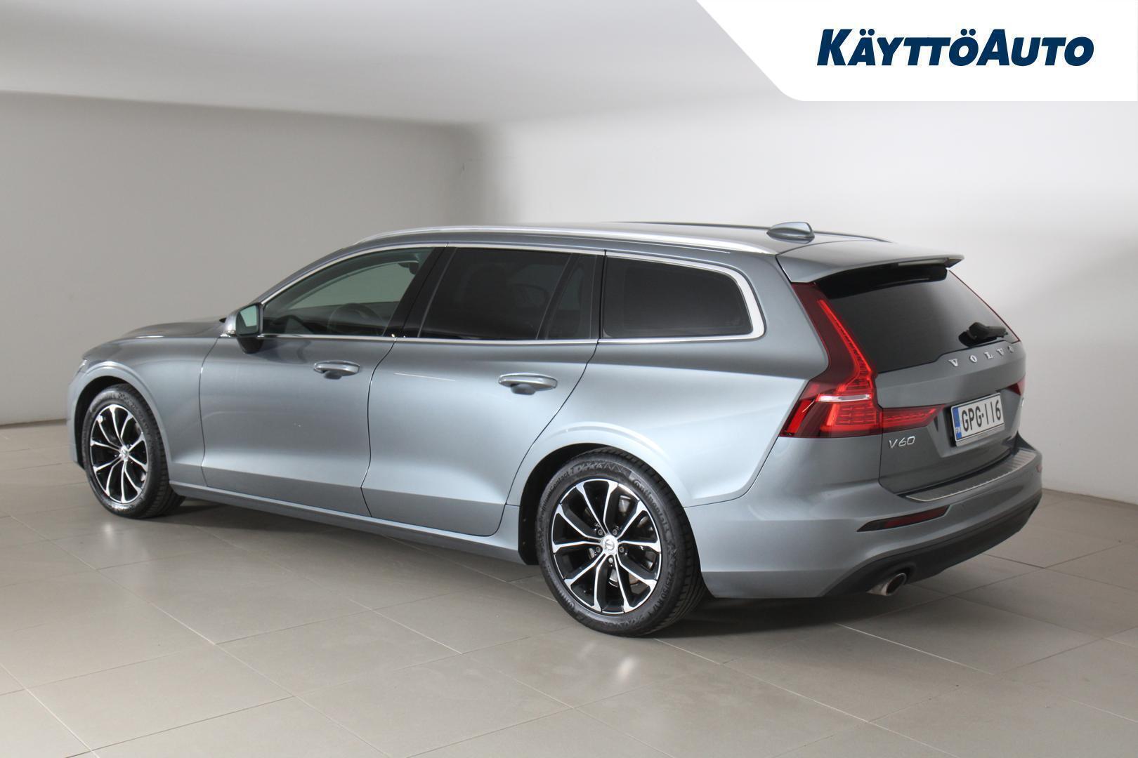 VOLVO V60 3