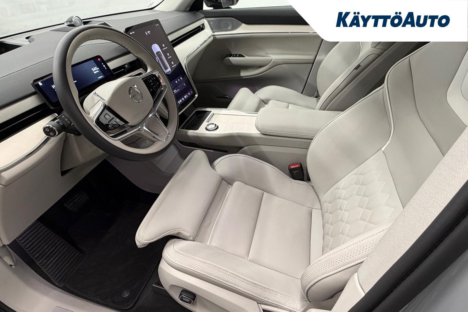 VOLVO EX90 2025