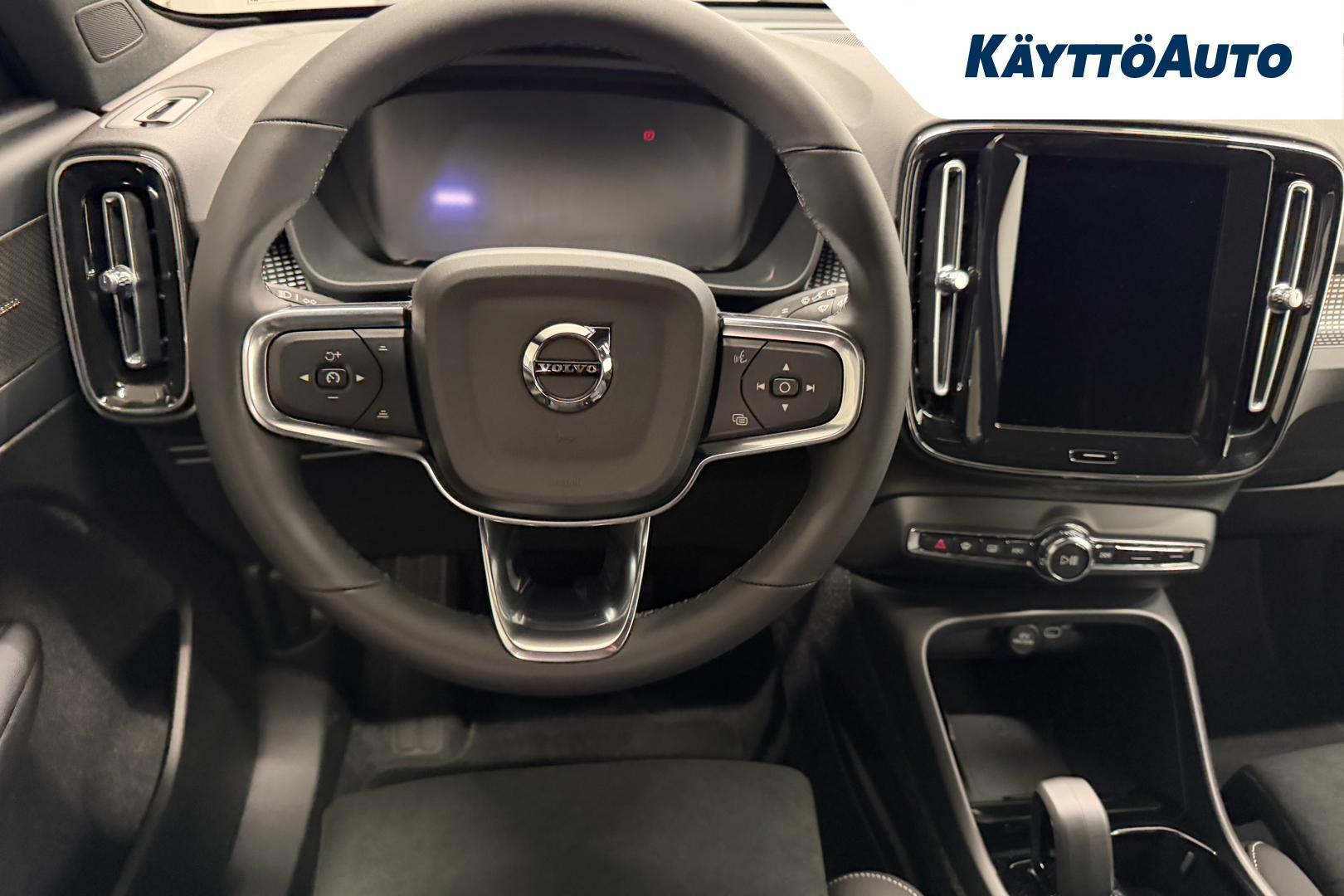 VOLVO EX40 2027