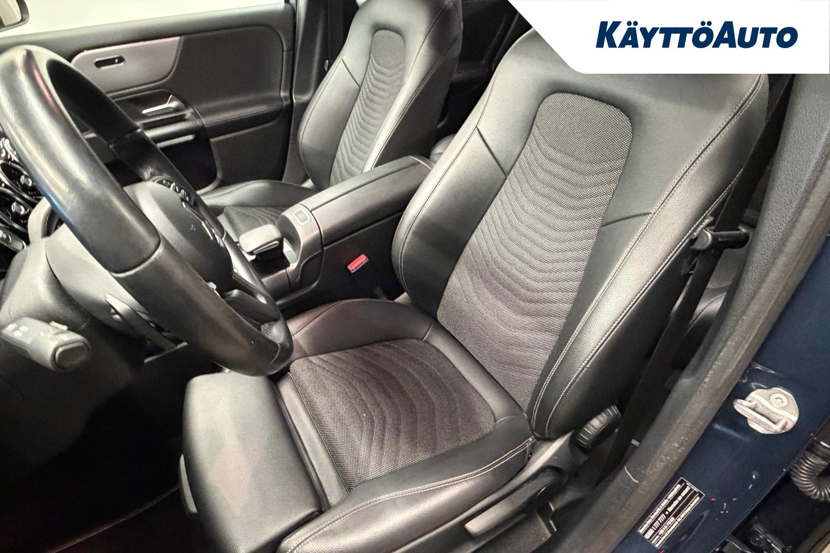 MERCEDES-BENZ GLA 2021