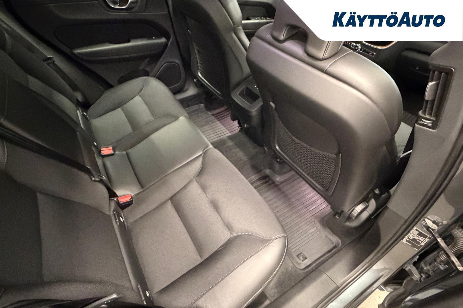 VOLVO XC60 17