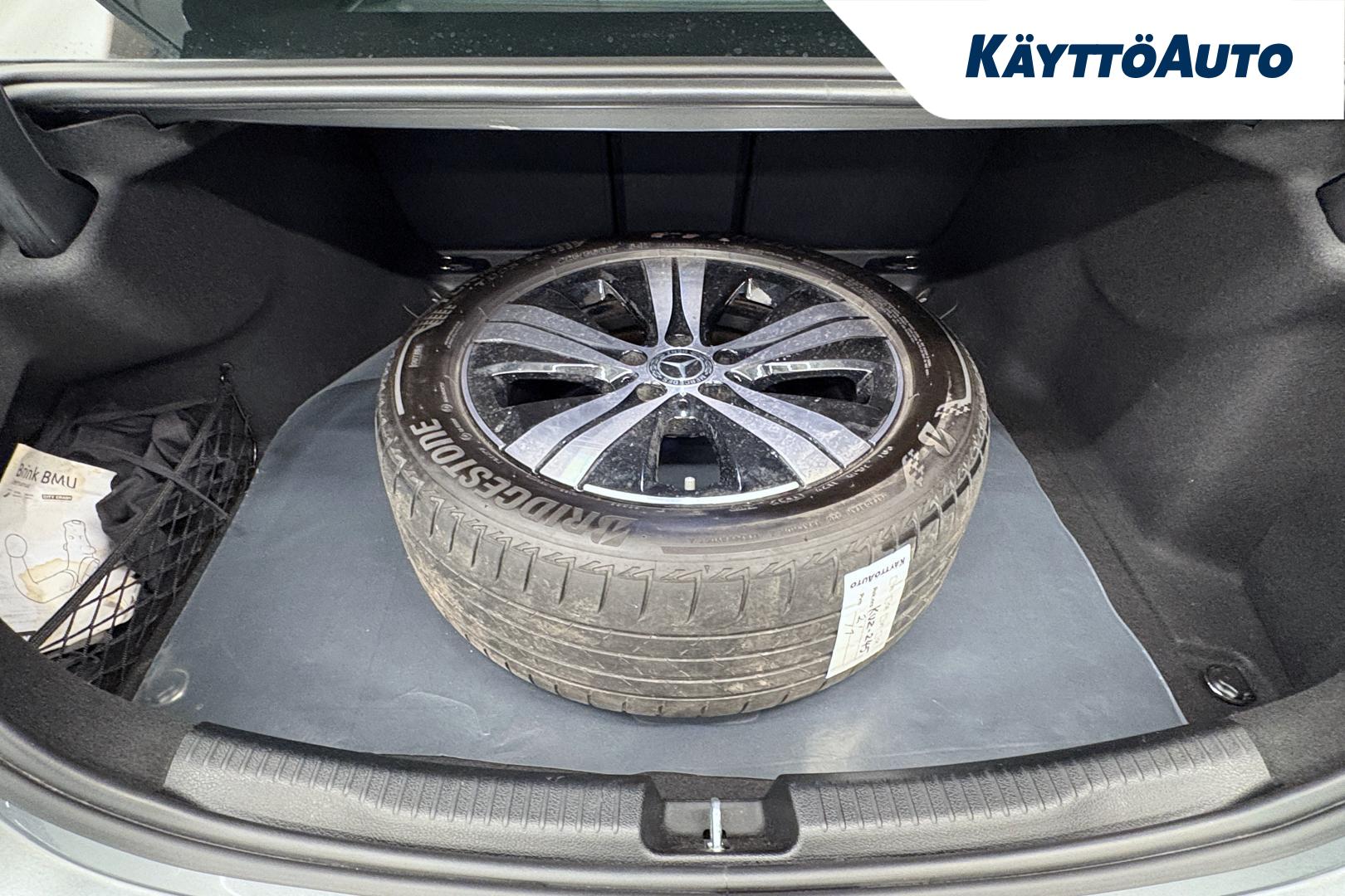 MERCEDES-BENZ C 2022