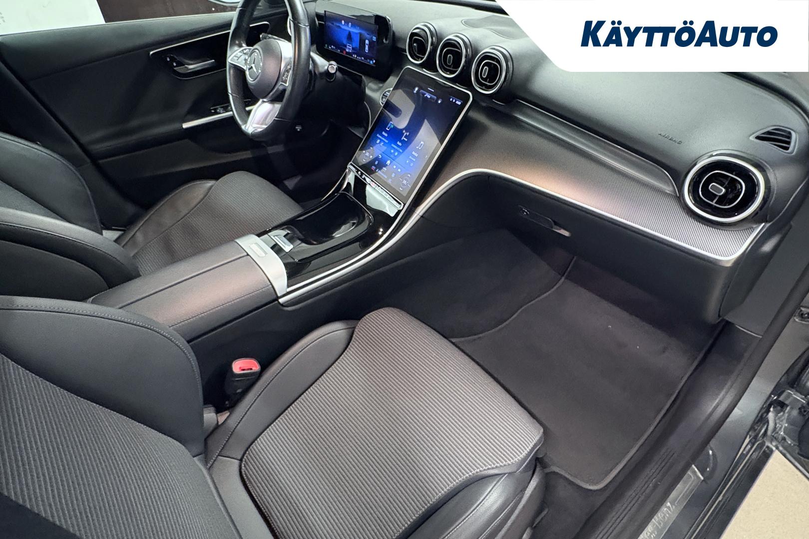 MERCEDES-BENZ C 2022