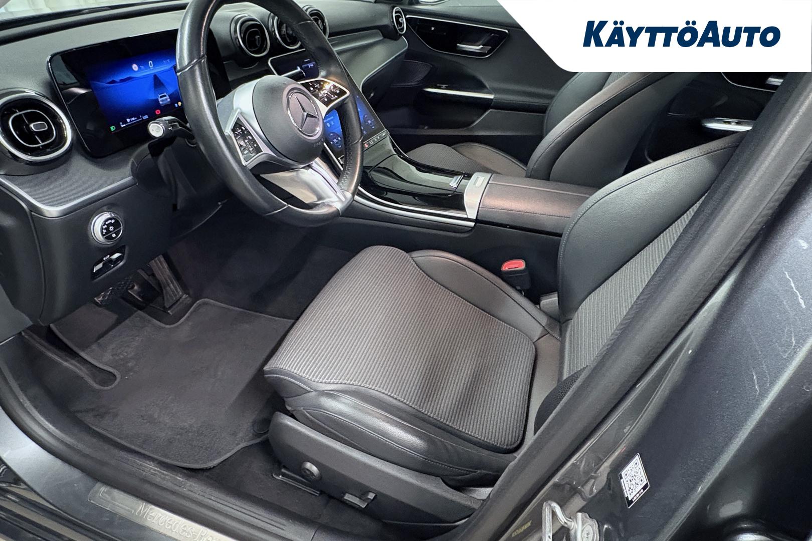 MERCEDES-BENZ C 2022