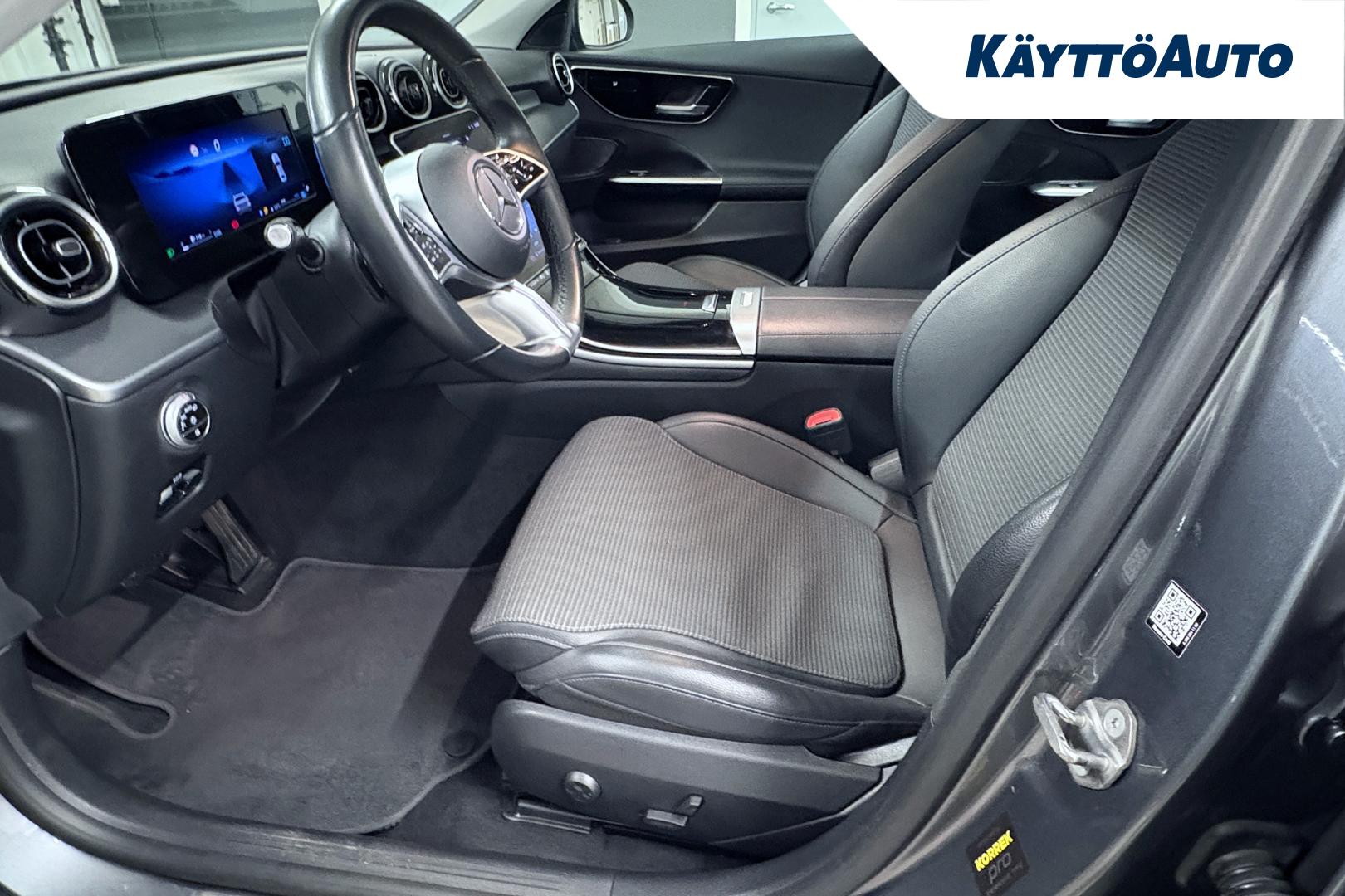 MERCEDES-BENZ C 2022