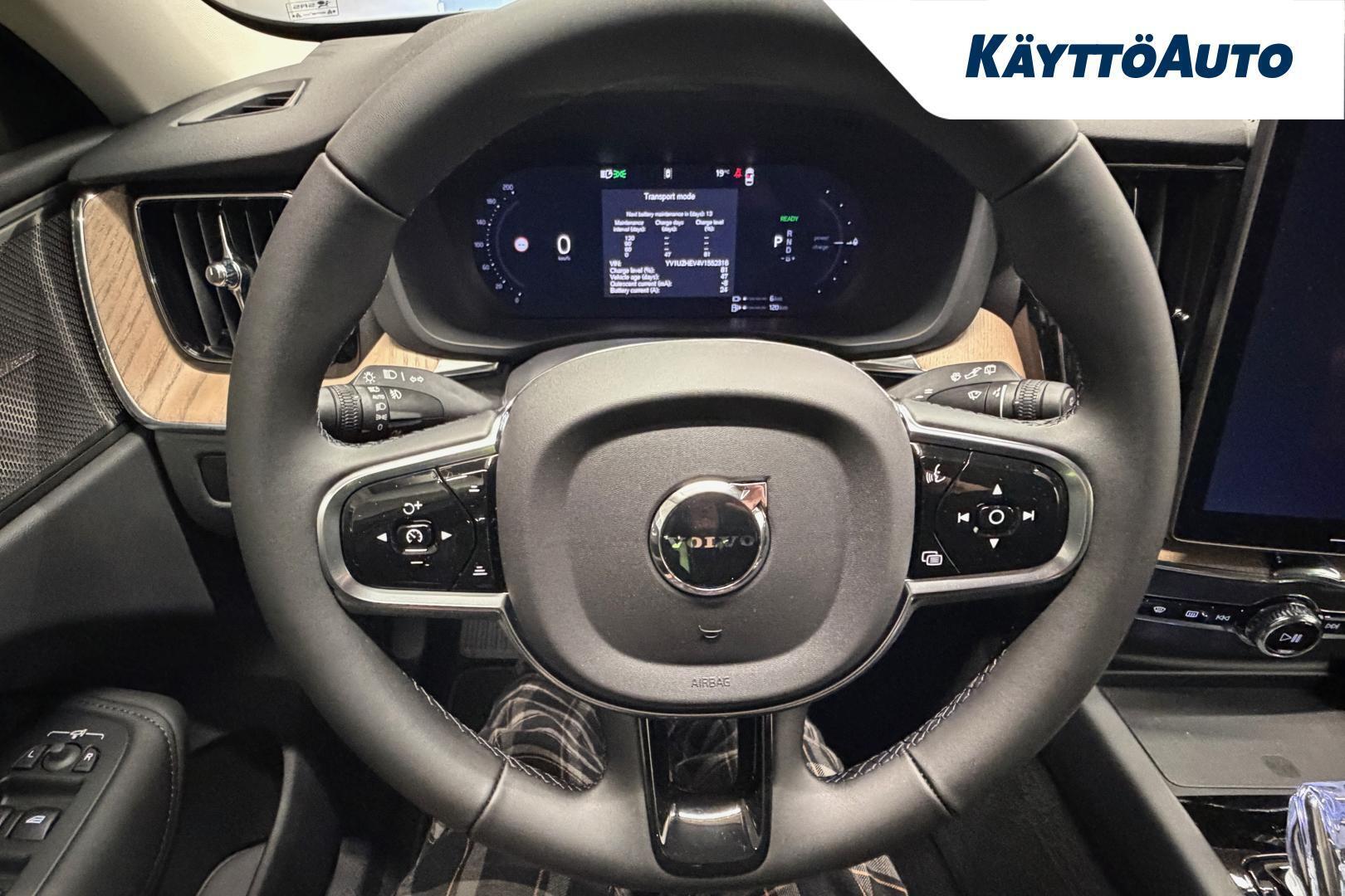 VOLVO XC60 2027