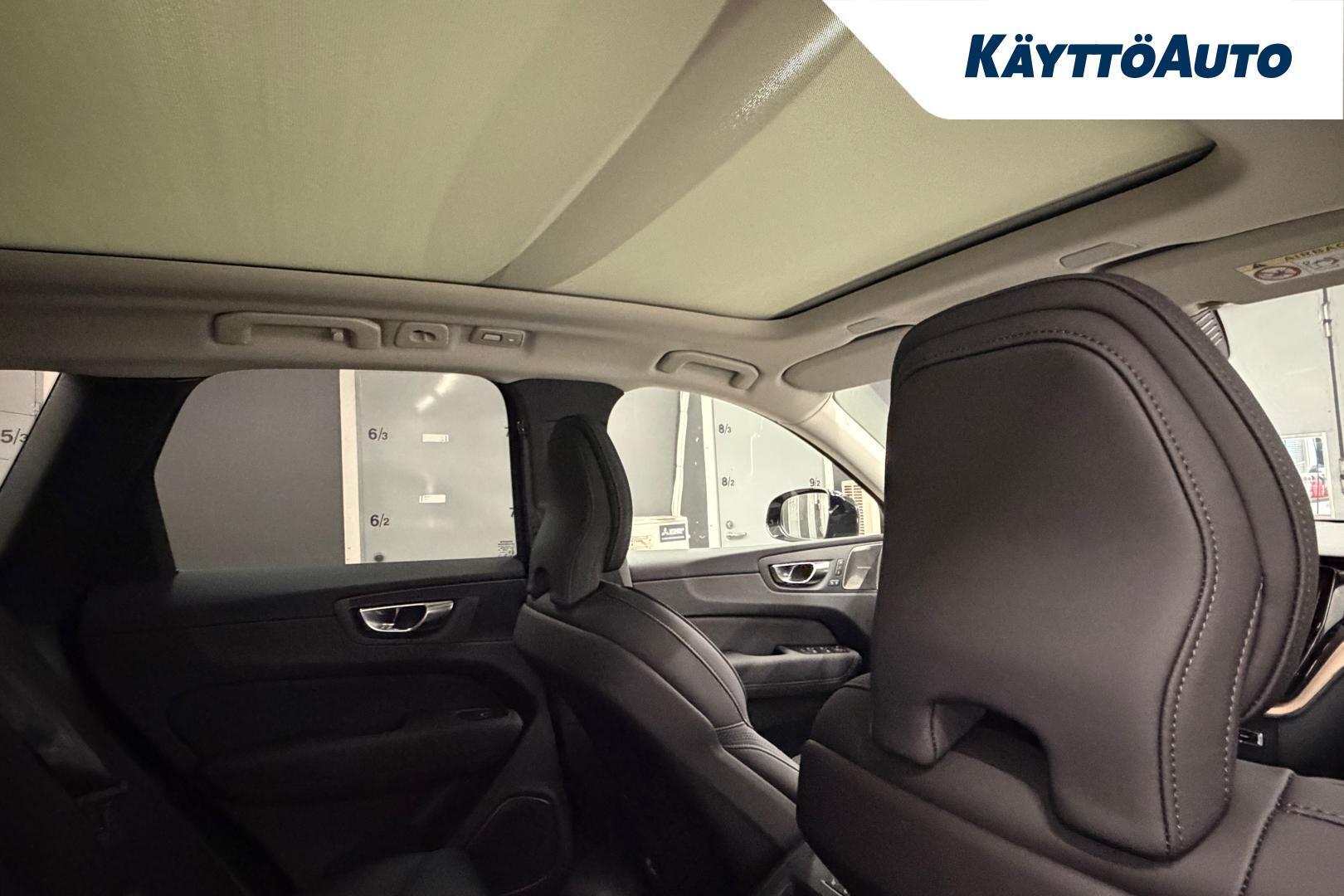 VOLVO XC60 2027