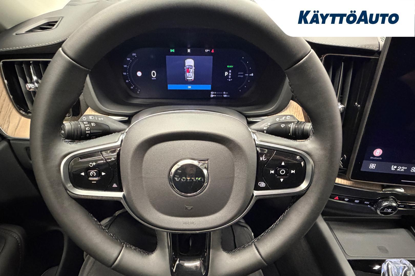 VOLVO XC60 2027