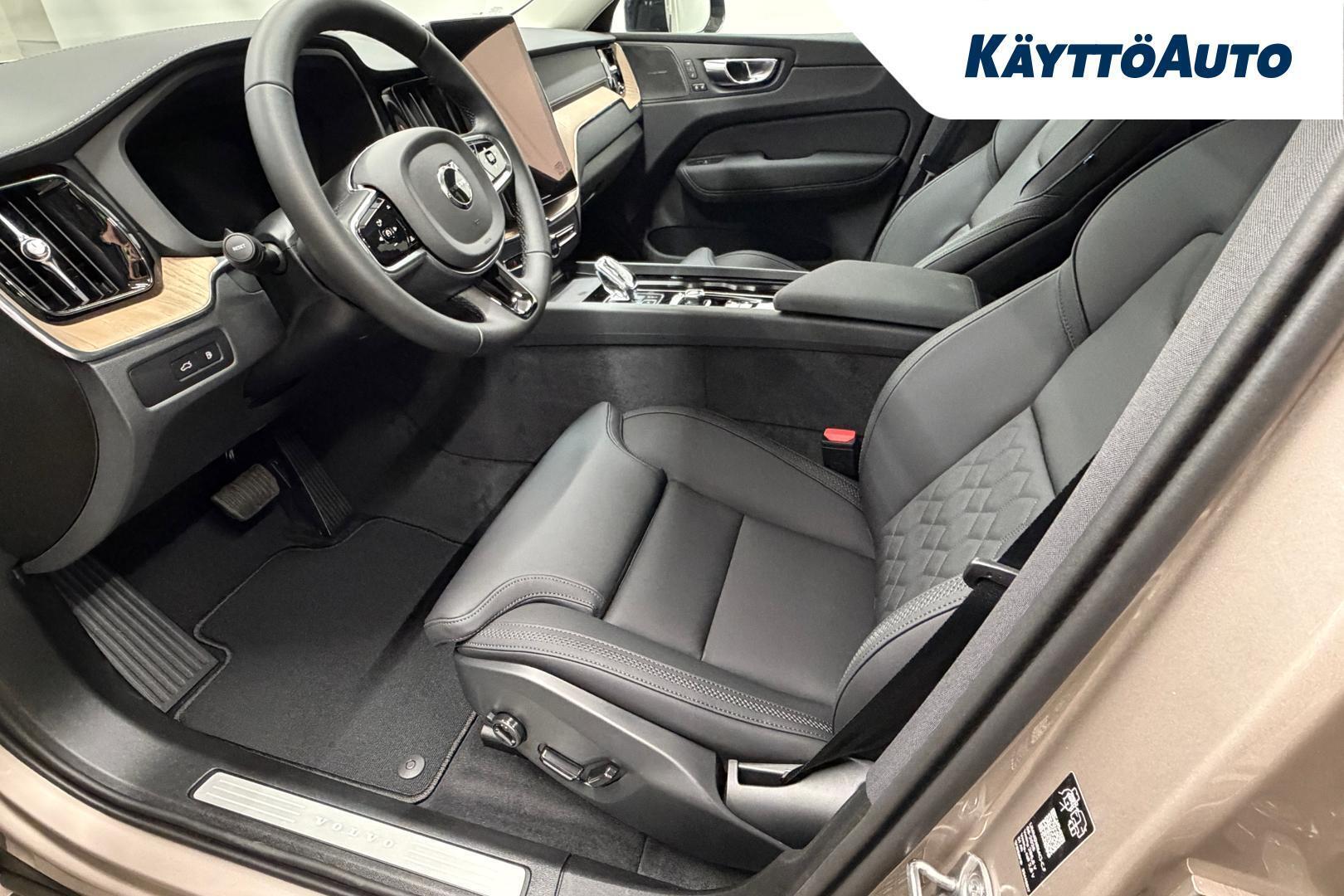 VOLVO XC60 2027