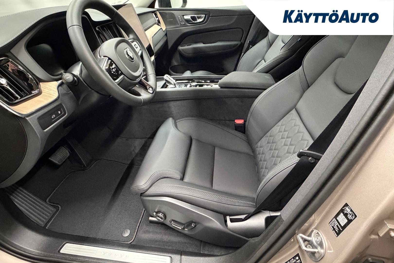 VOLVO XC60 2027