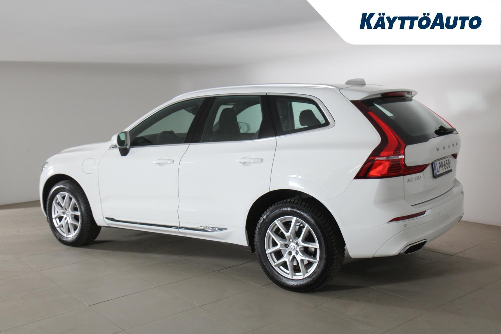 VOLVO XC60 2021