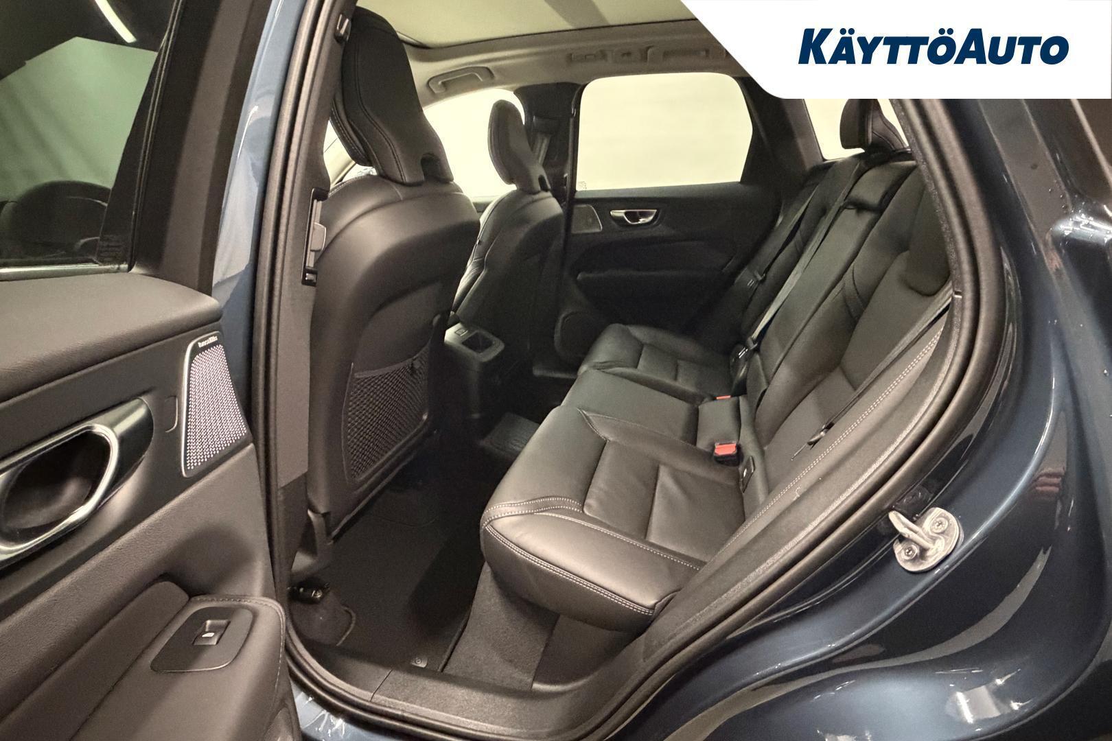 VOLVO XC60 2027