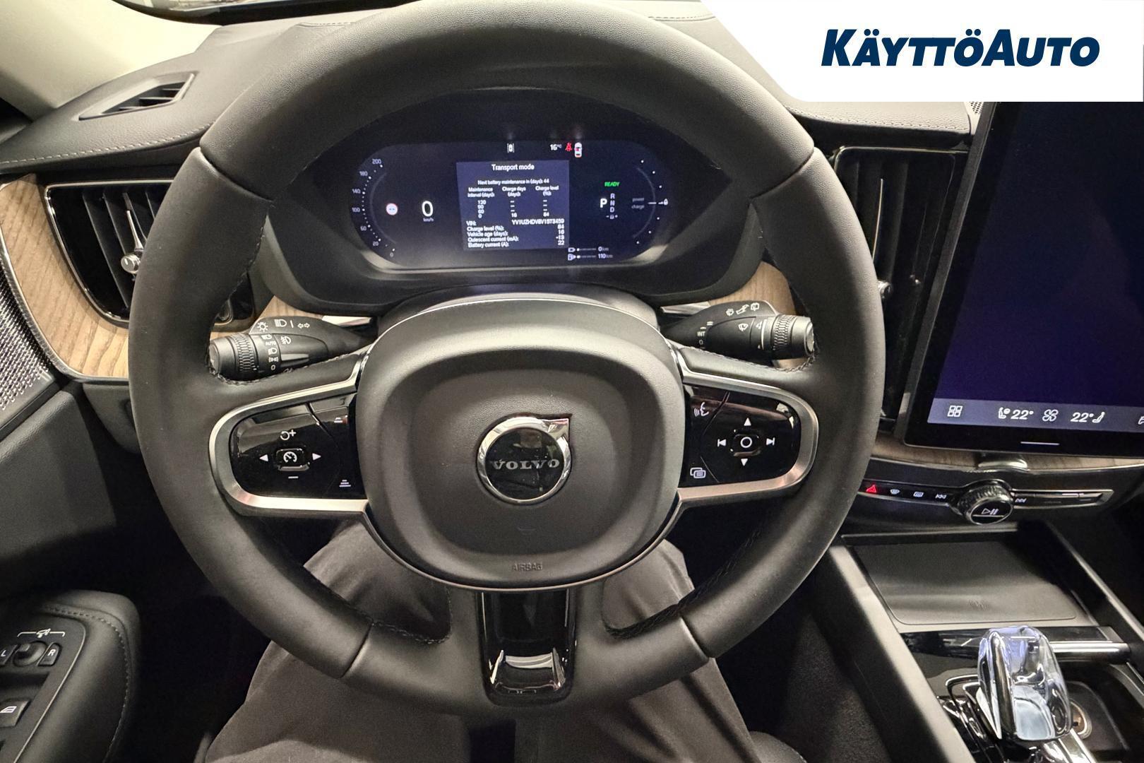 VOLVO XC60 2027