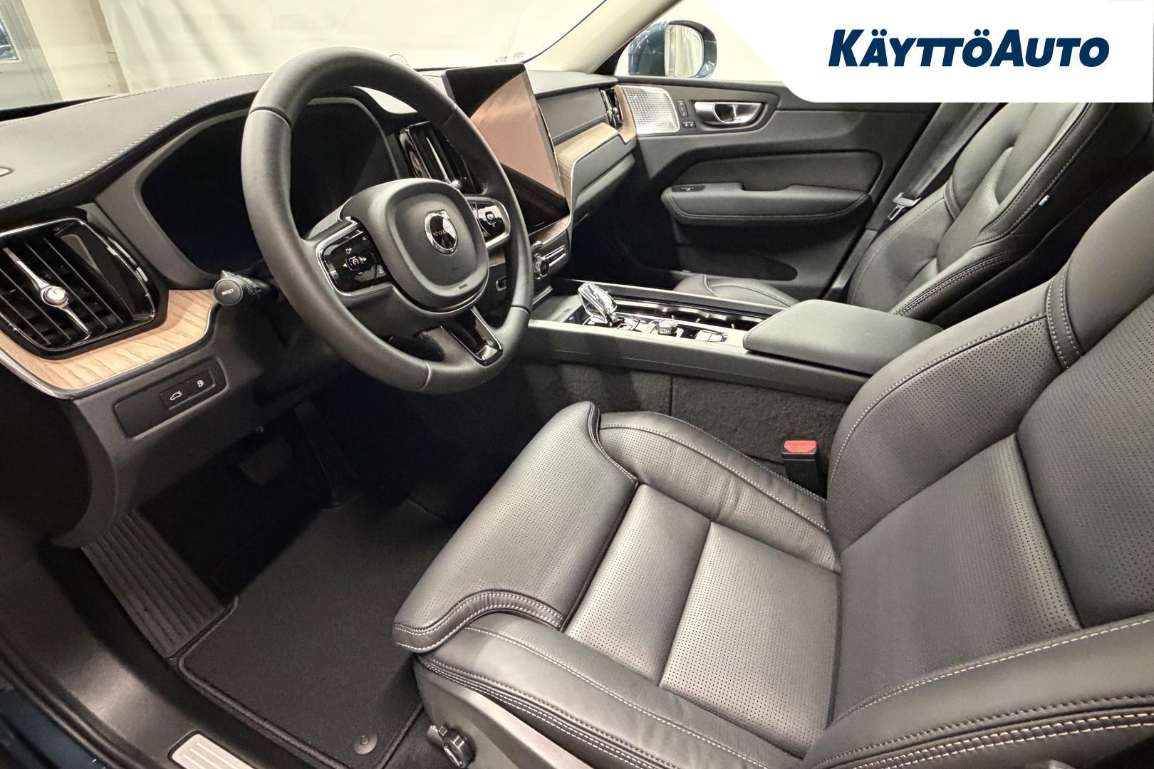 VOLVO XC60 2027