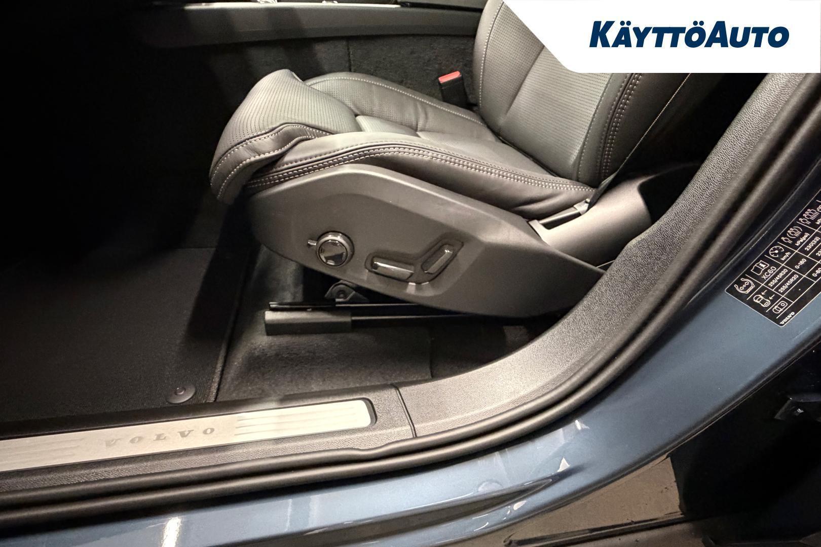 VOLVO XC60 2027