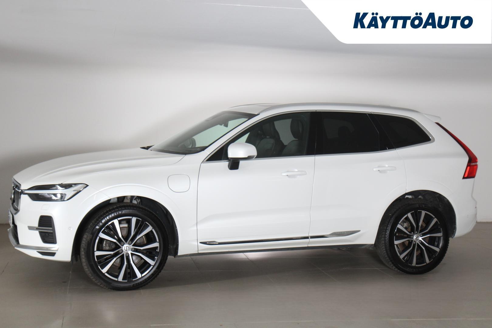 VOLVO XC60 2023