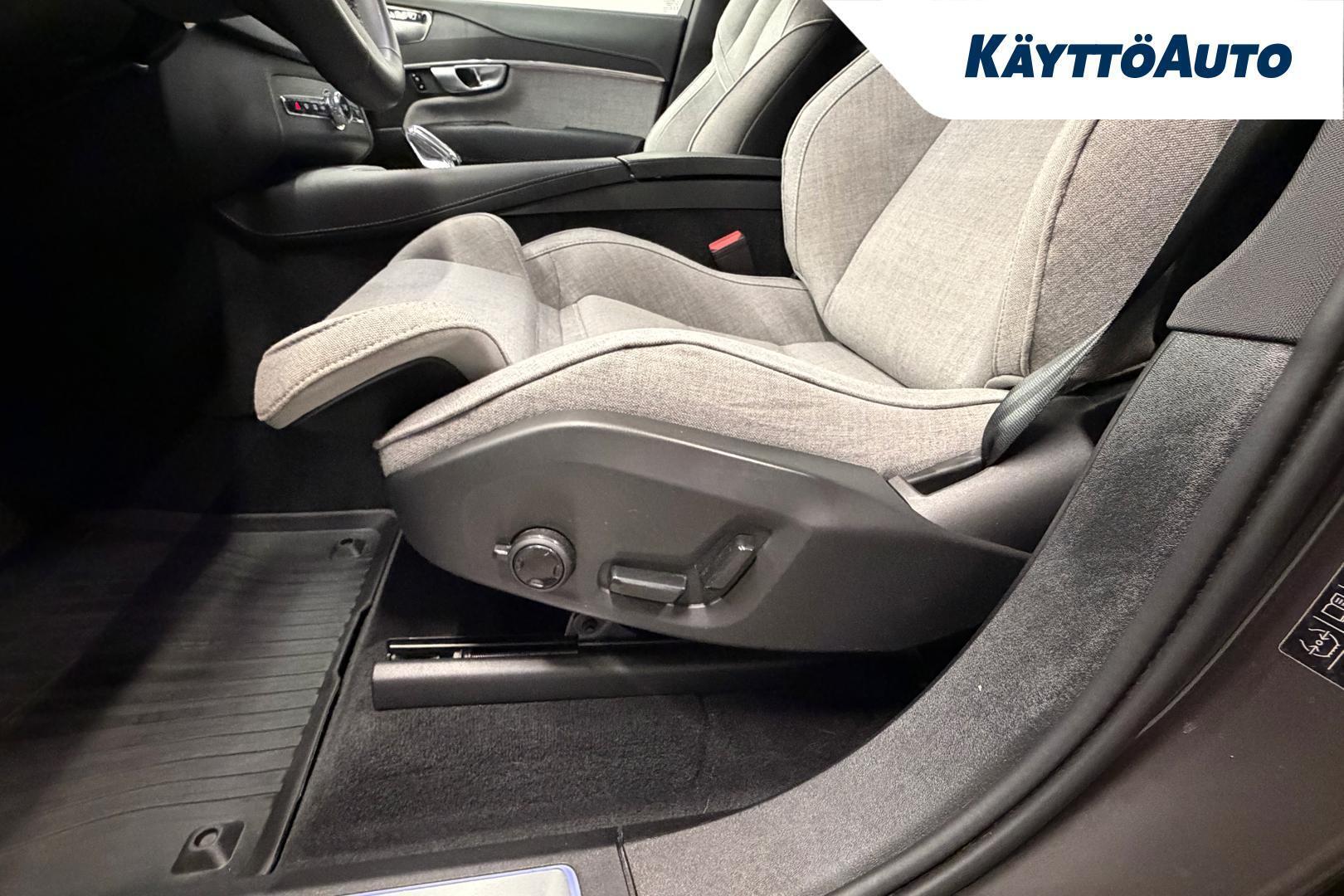 VOLVO XC90 2024