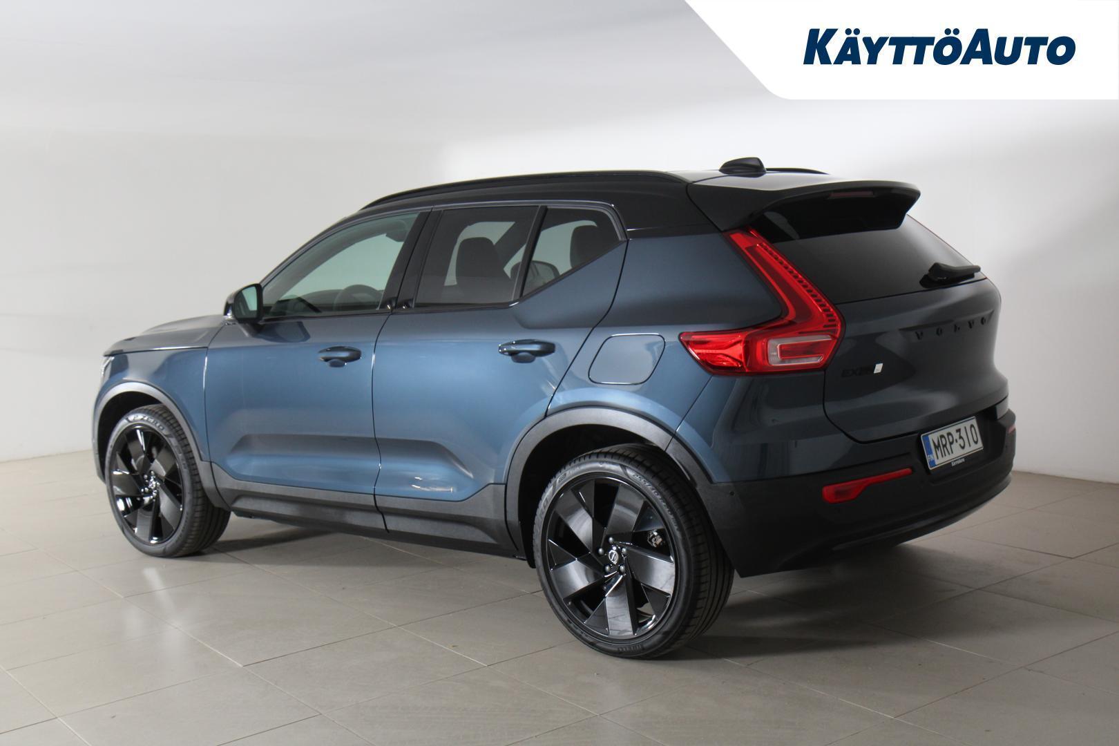 VOLVO EX40 2026