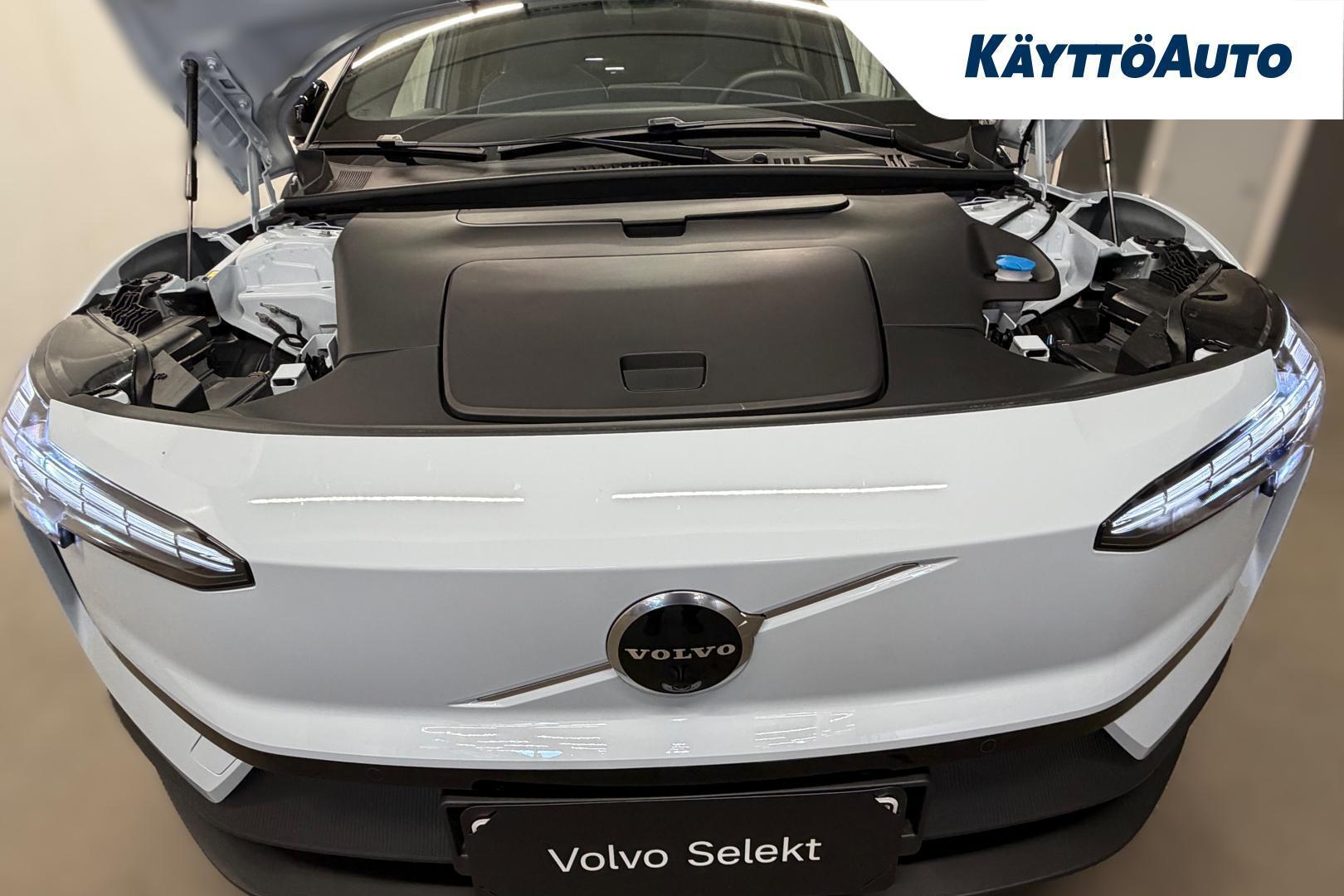 VOLVO EX30 2025