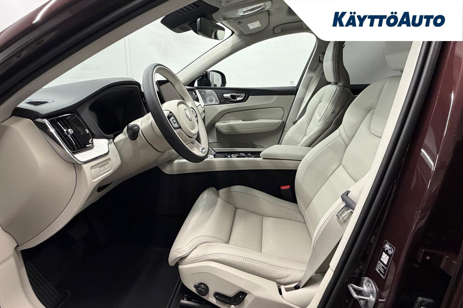 VOLVO XC60 2027
