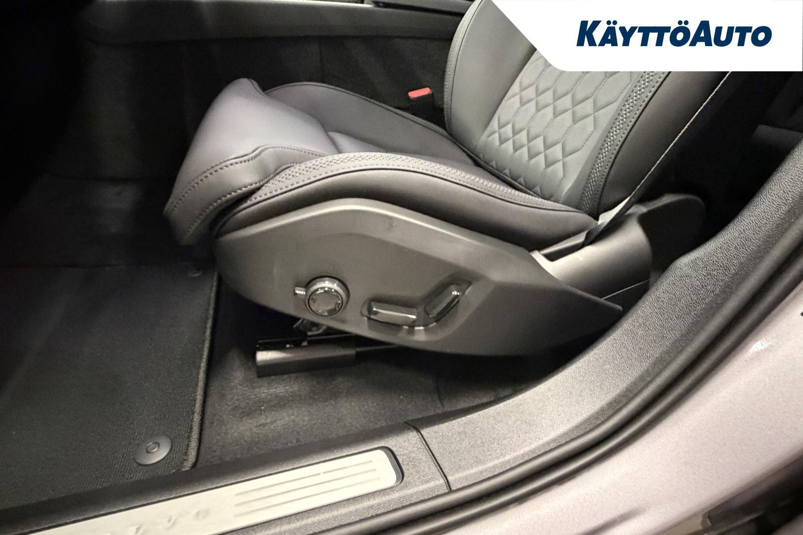 VOLVO XC60 2027