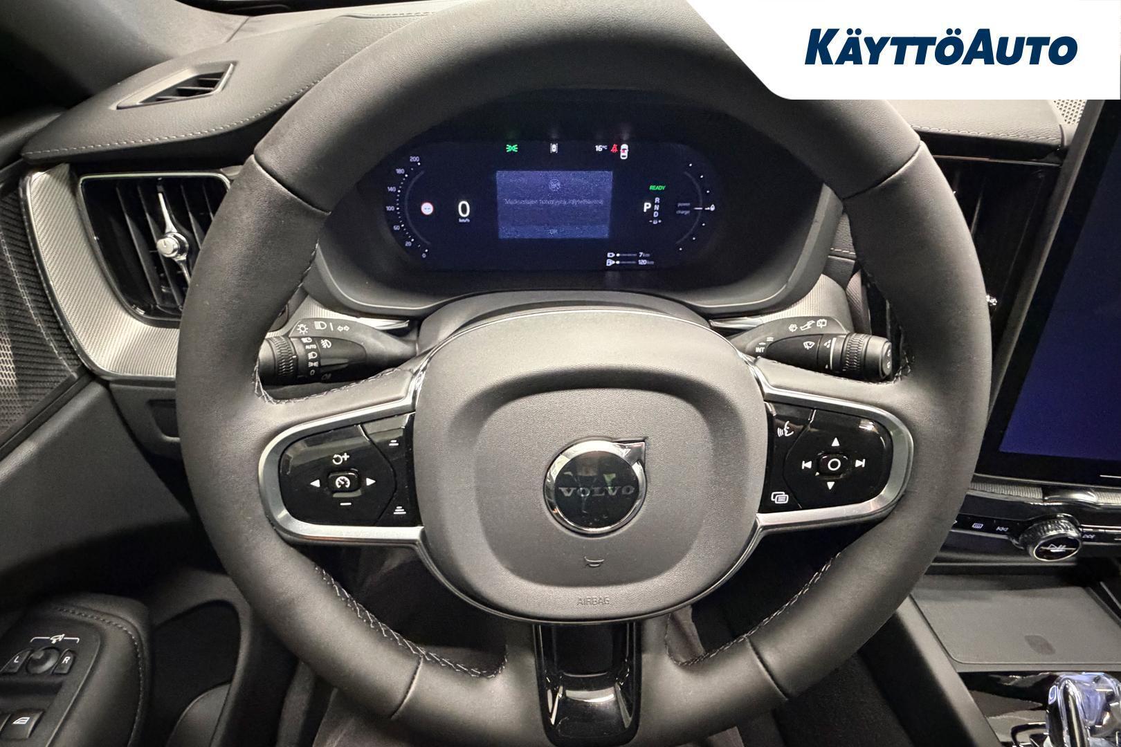 VOLVO XC60 2027