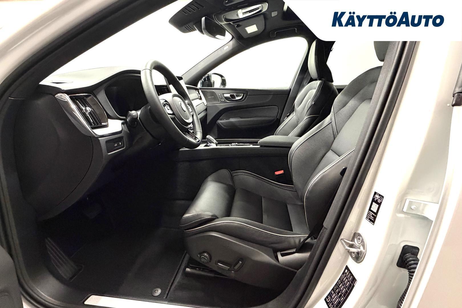 VOLVO XC60 2027