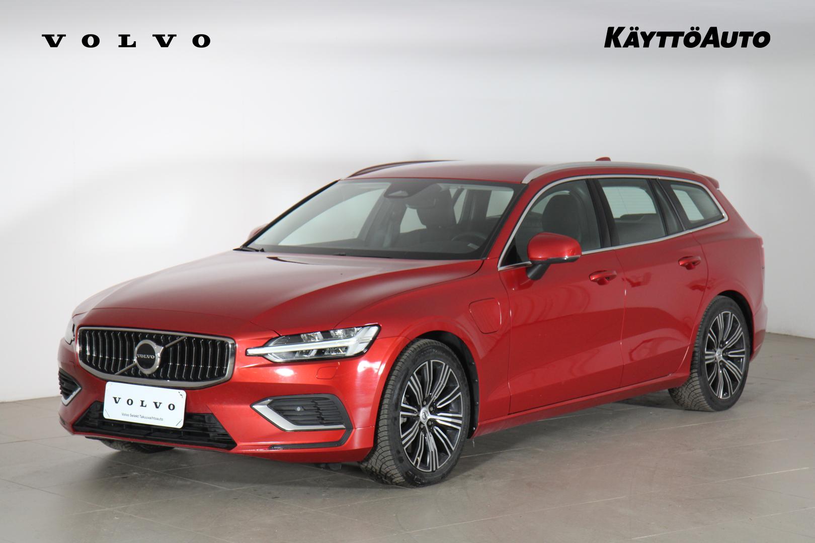 VOLVO V60 2023