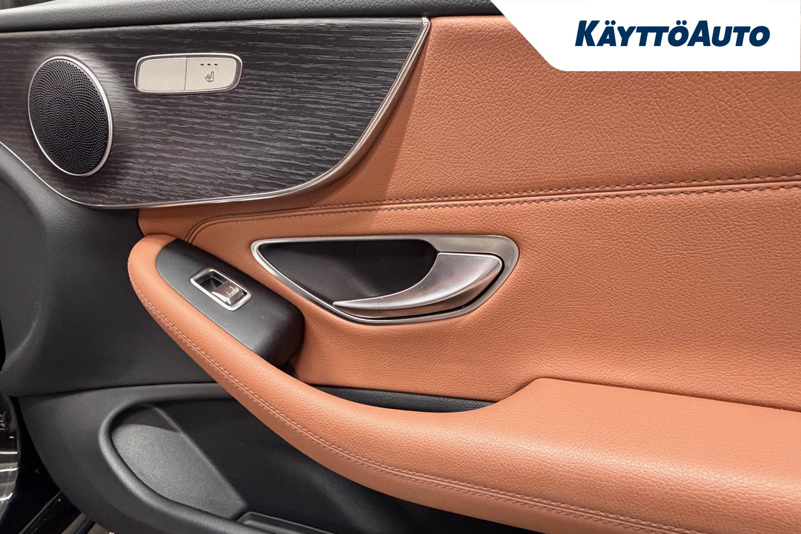 MERCEDES-BENZ C 2021