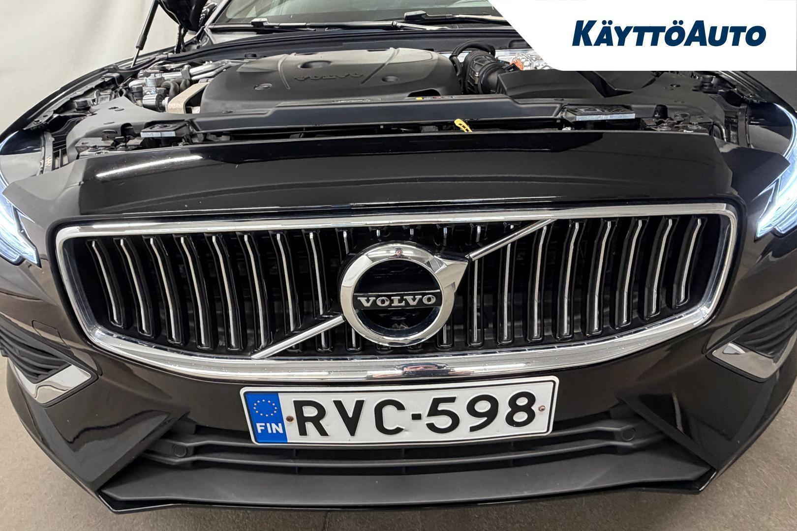VOLVO V60 22