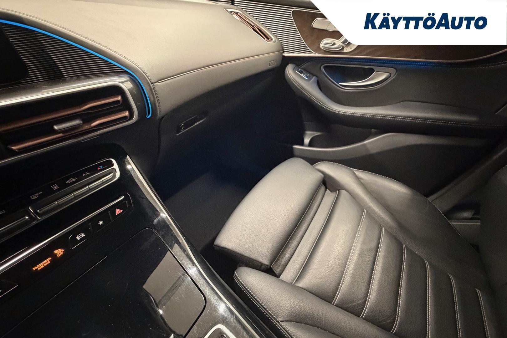 MERCEDES-BENZ EQC 2020