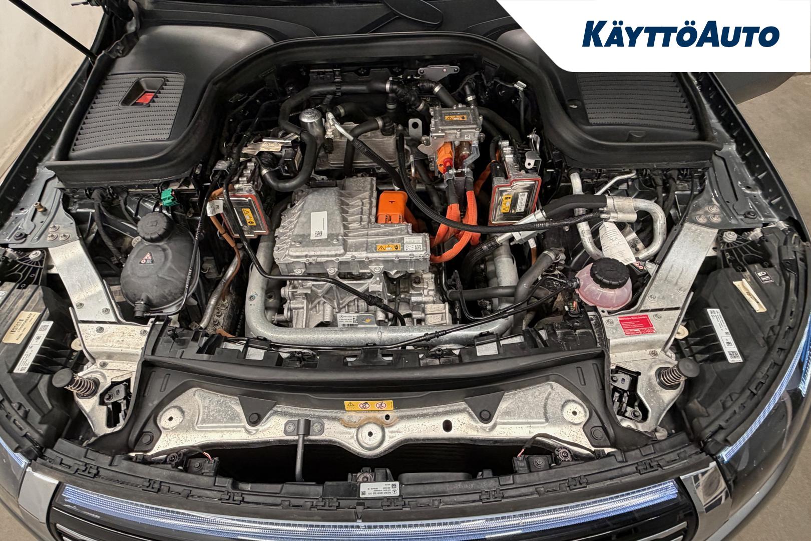 MERCEDES-BENZ EQC 2020