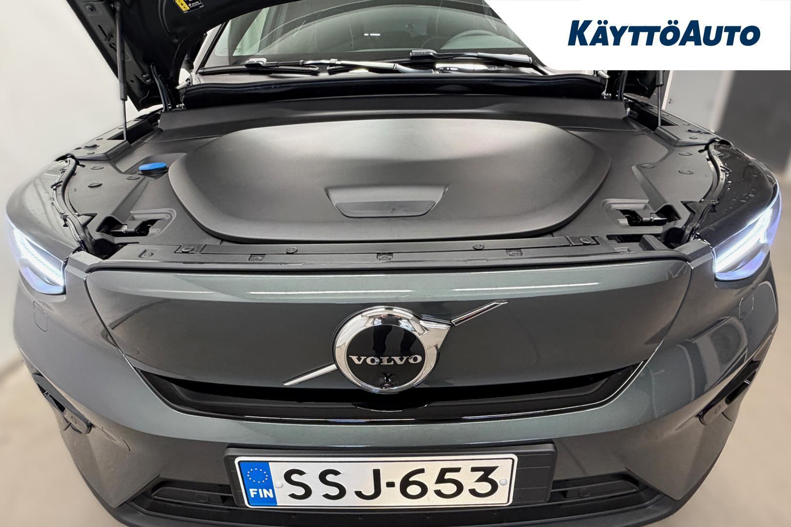 VOLVO EX40 2027