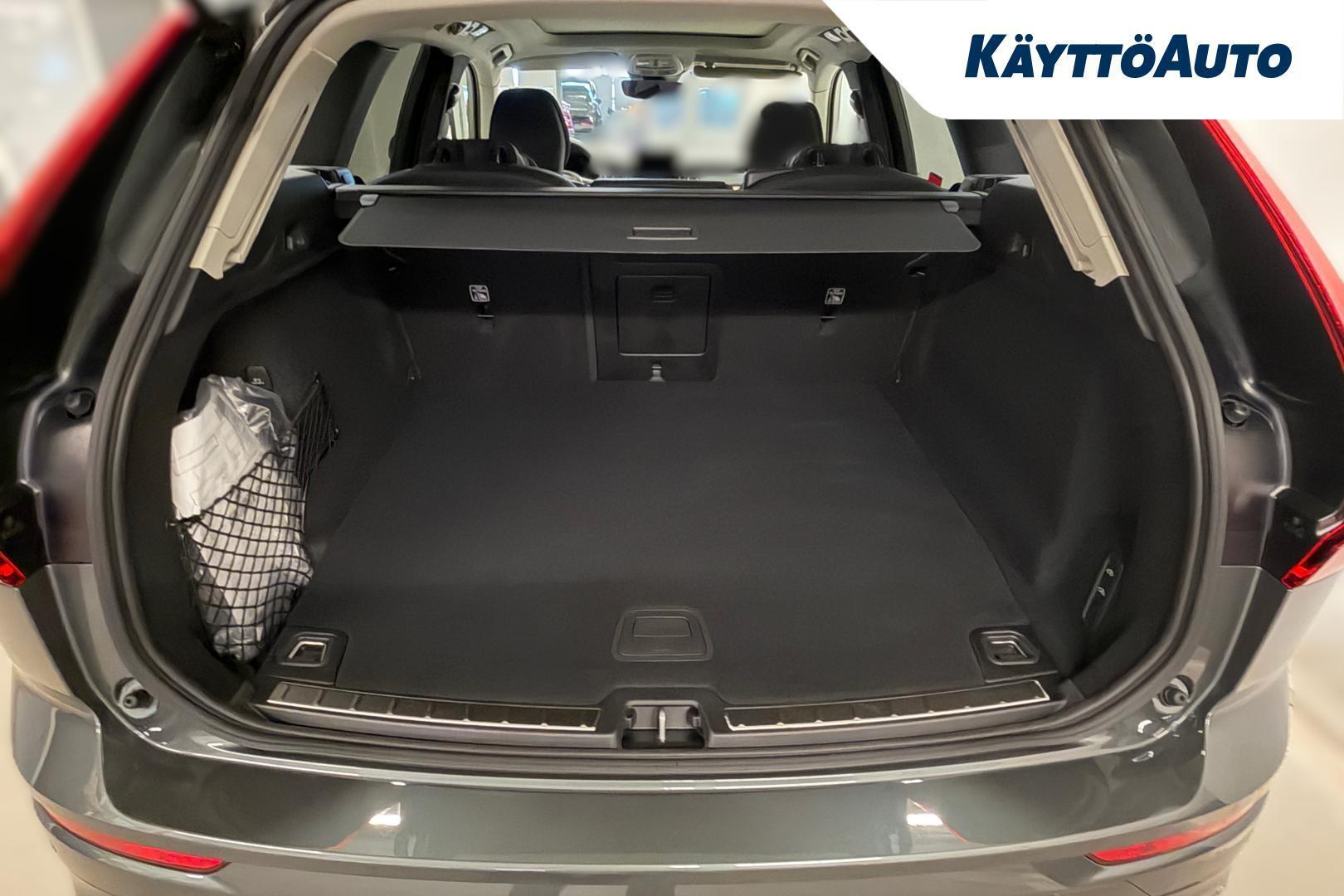 VOLVO XC60 11