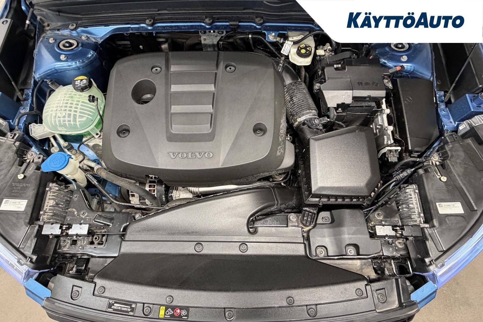 VOLVO XC40 2019