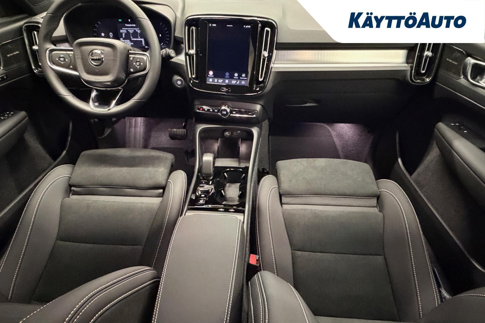 VOLVO XC40 2027