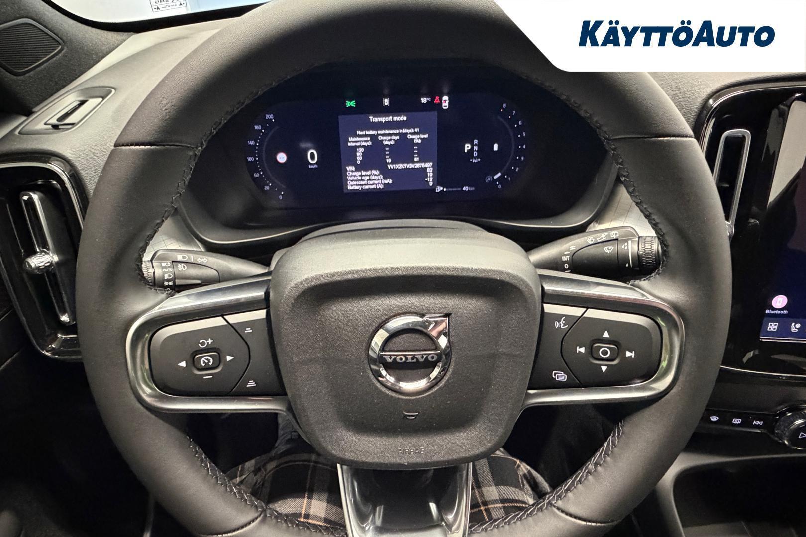 VOLVO XC40 2027