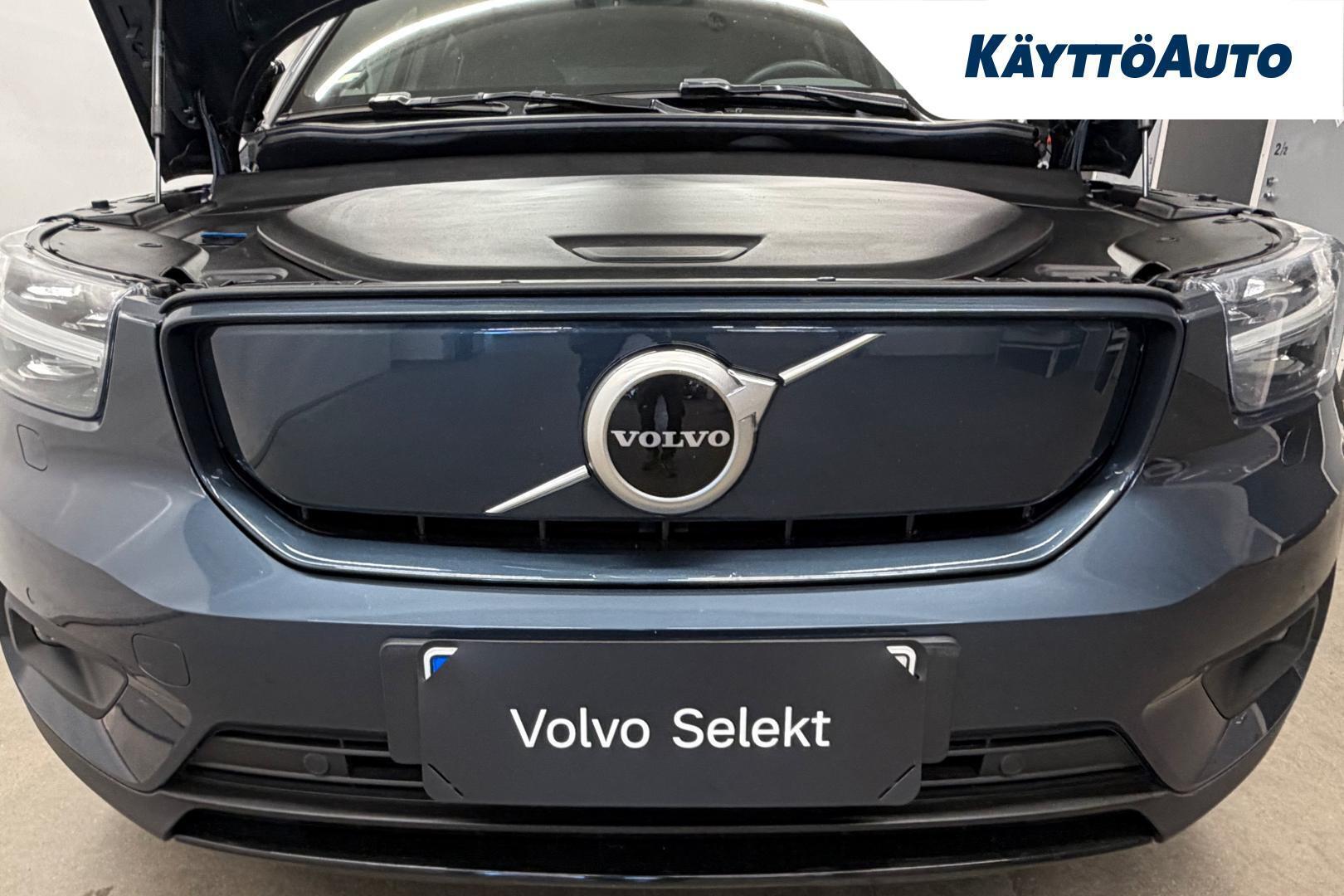 VOLVO XC40 20