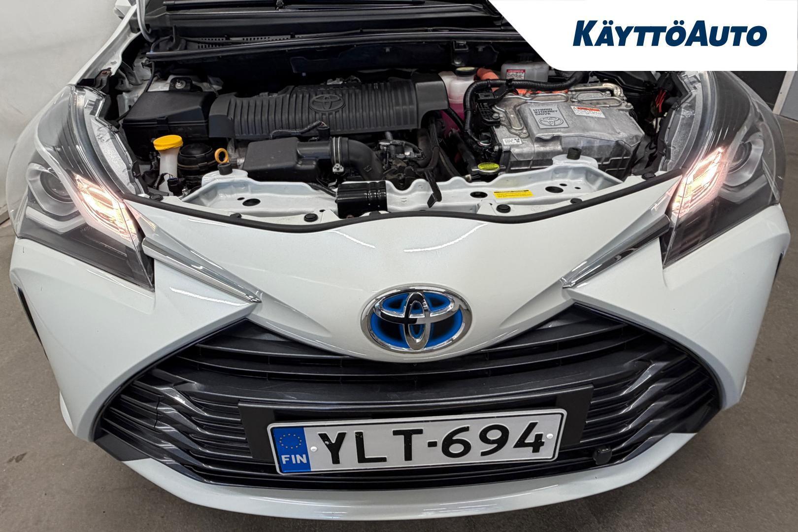 TOYOTA Yaris 20