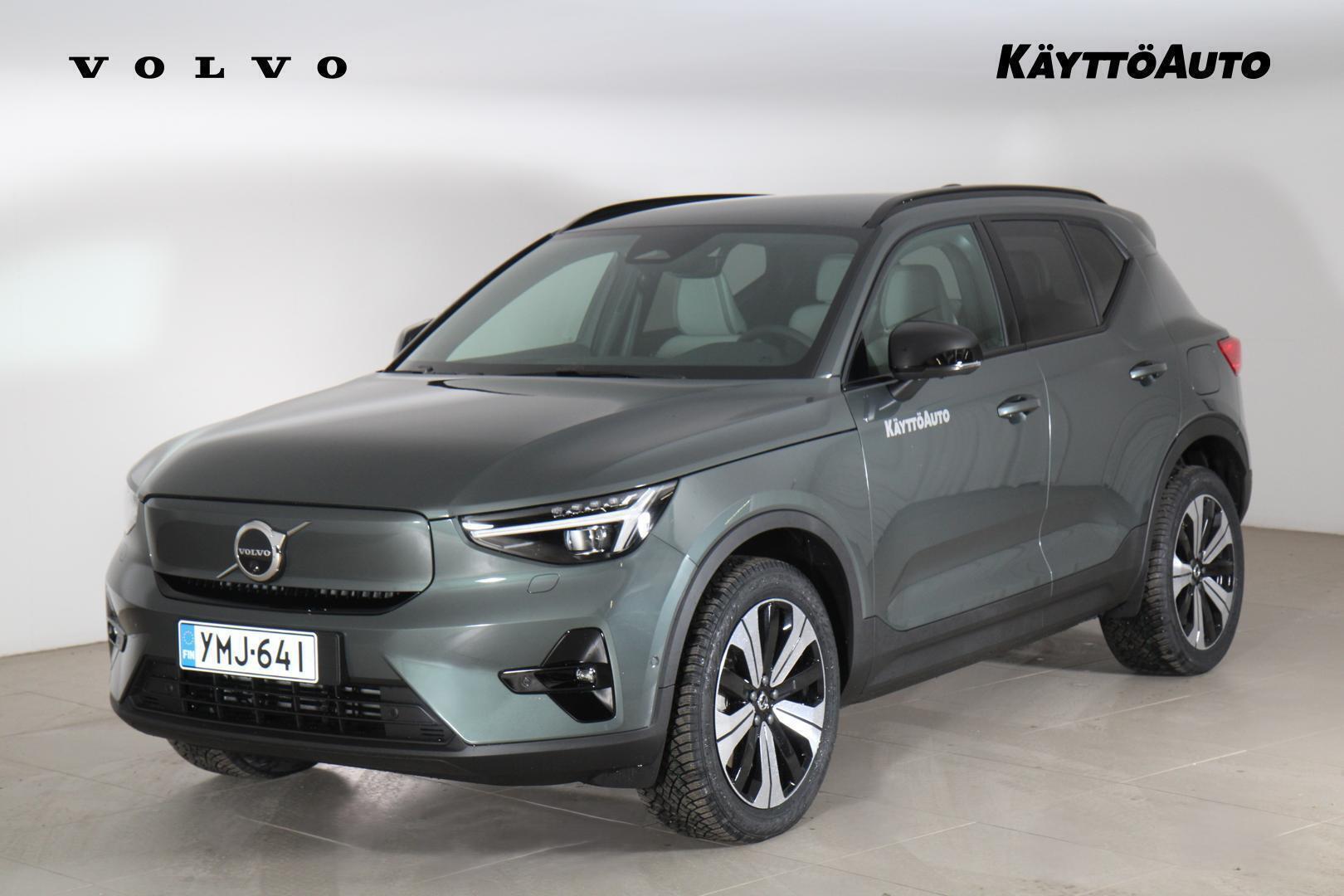 VOLVO EX40 1