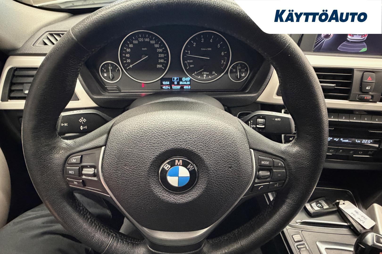 BMW 320 2017