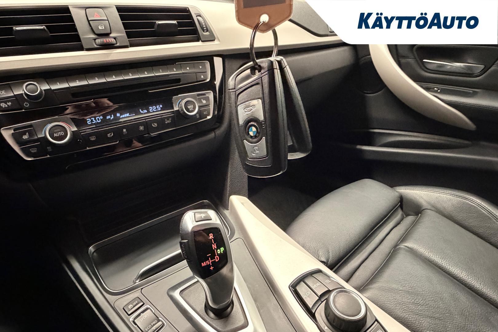 BMW 320 2017