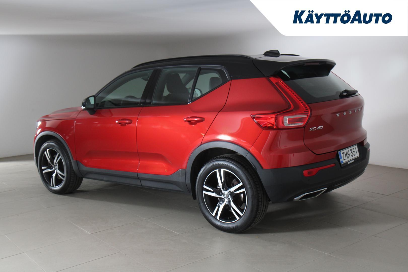 VOLVO XC40 2019